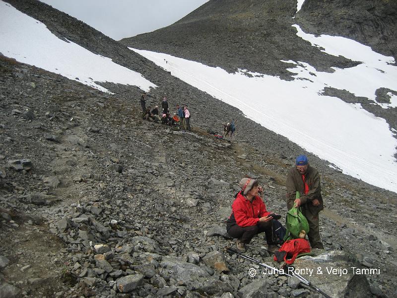 IMG_1898.JPG - Nousu Vierramvarrille vielä edessä.