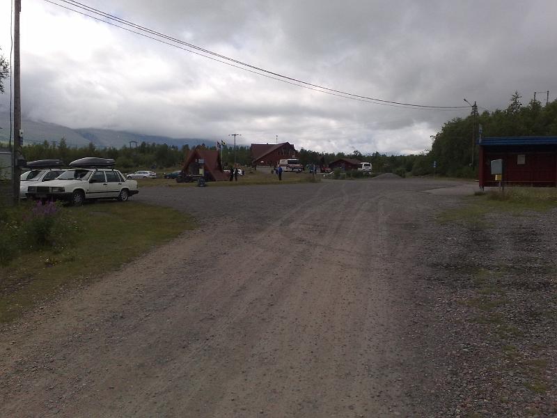 31072008081.jpg - Bussit Kiirunaan tulossa lähtöpaikalle.