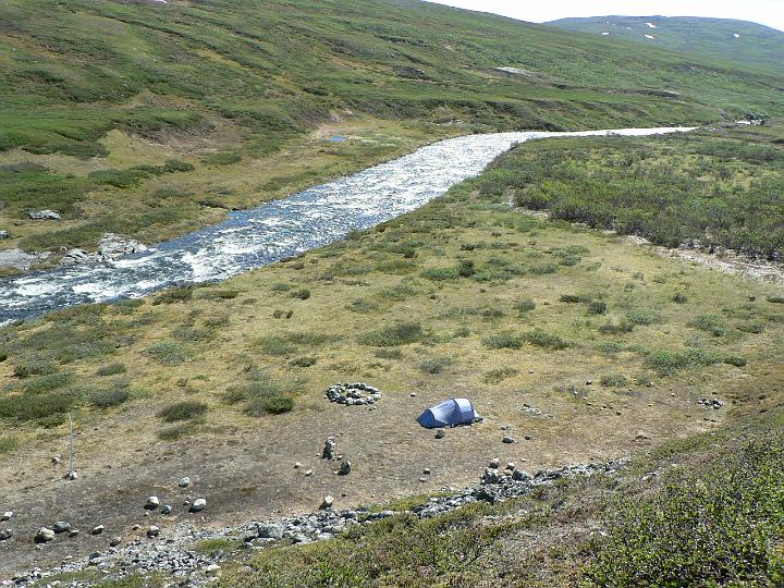 P1030133.JPG - Valtijoki laskee Porojärveen.