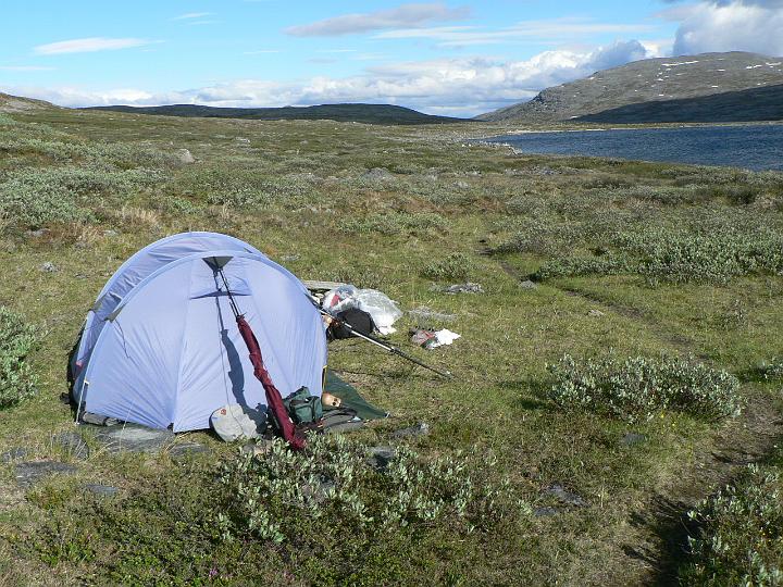 P1030152.JPG - Rimmajärven pohjoisrantaa ja Vuomakkaan sekä Lossun välinen polku.