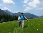 Poseerausta alppiniityllä !  
Posing in an Alpine meadow.
